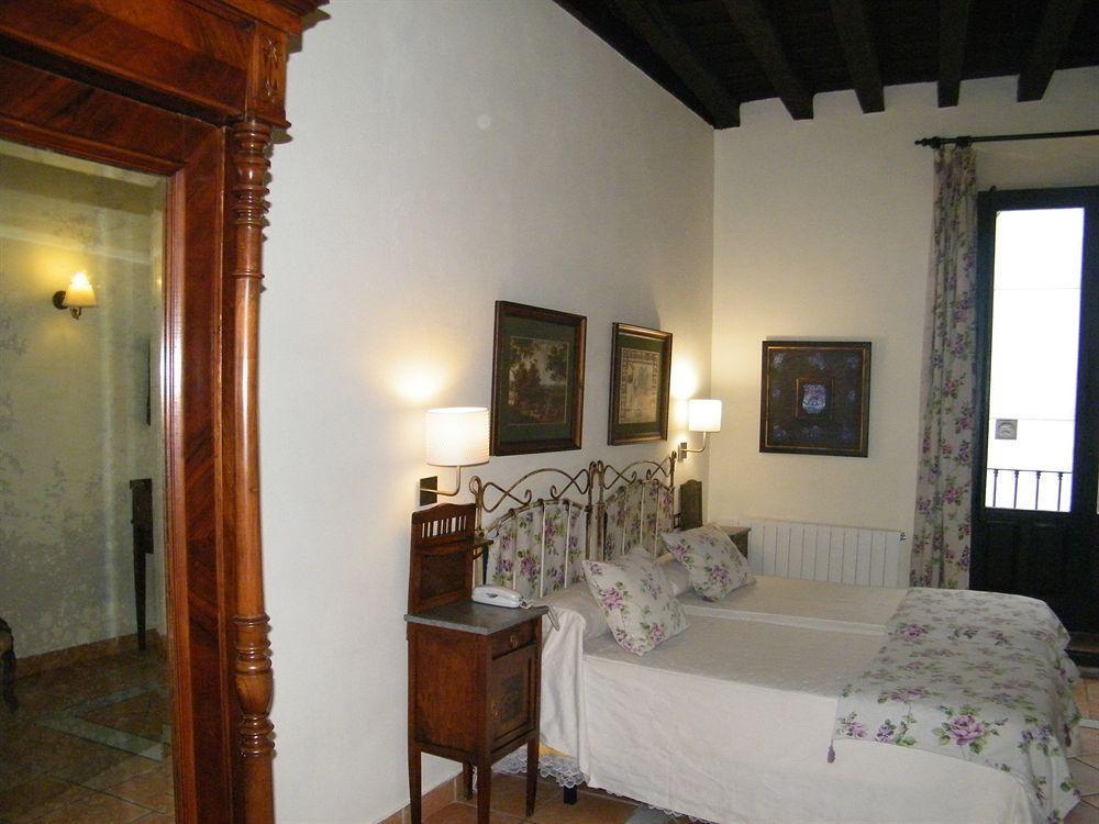 Hotel Rosa De Oro 3*