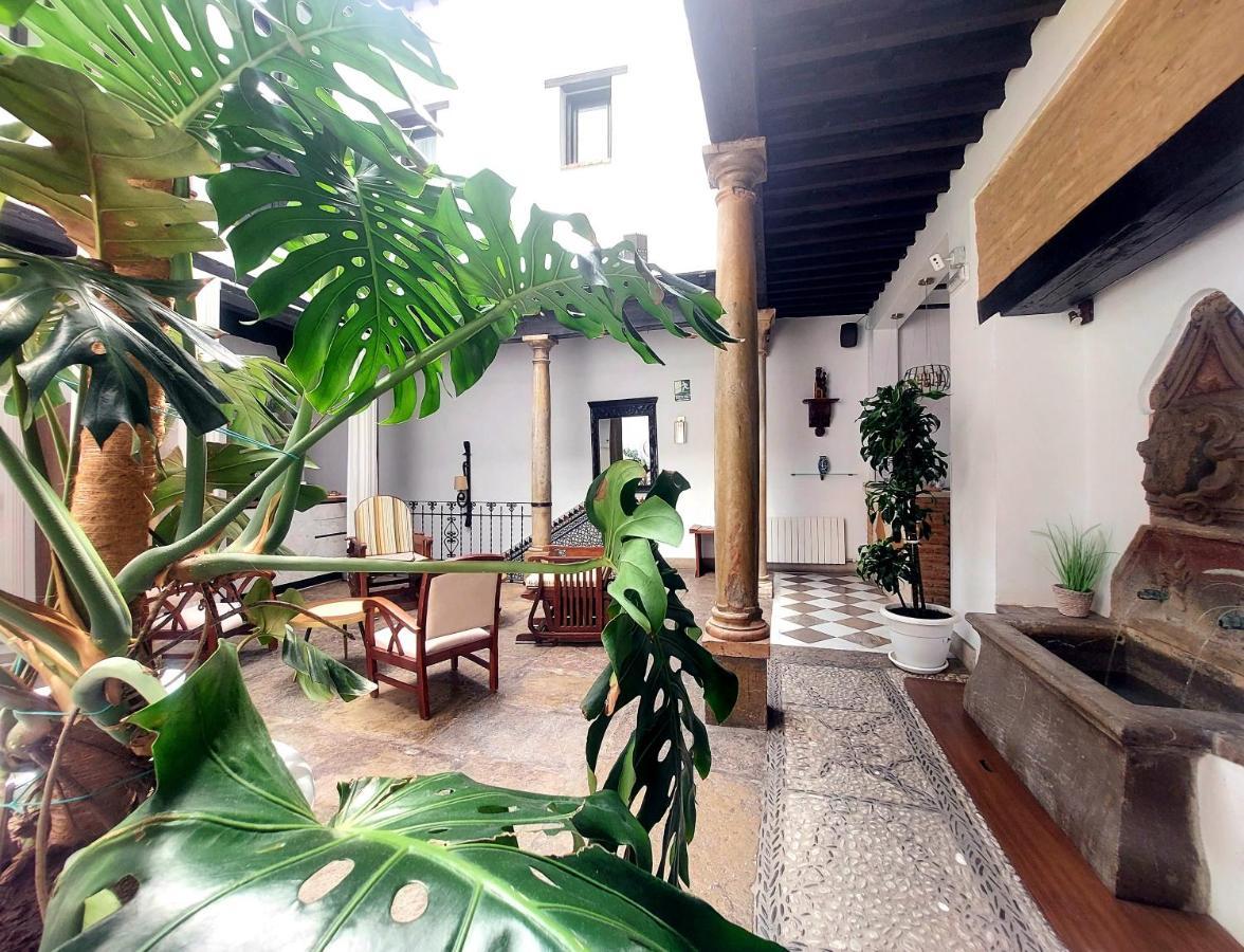 Rosa De Oro Hotel 3*